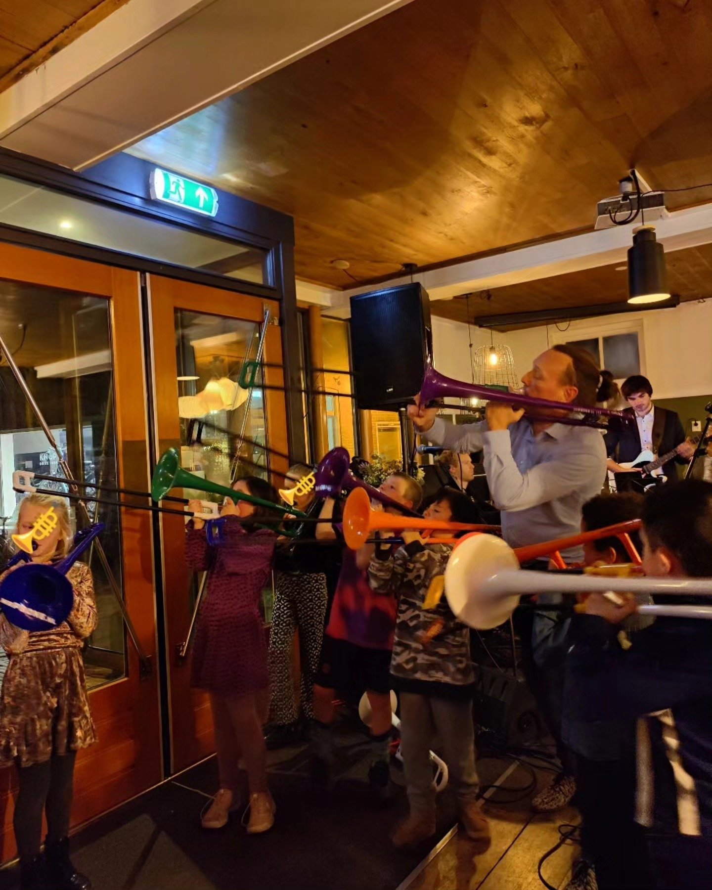 482002541_1083661160234272_434169902920702578_n